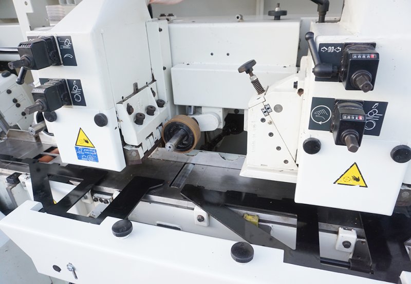 Strugarka 4stronna SCM Superset Plus 7wrzecion - 01