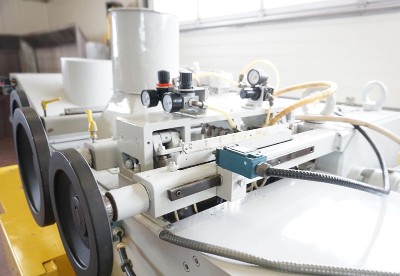 Wielopiła gąsienicowa dwuwałowa Costa 370mm 2x37kW - 01