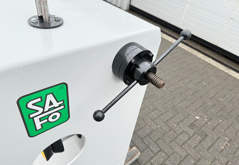 Obtaczarka do bali SAFO DNAA do kołków max 140mm - 02