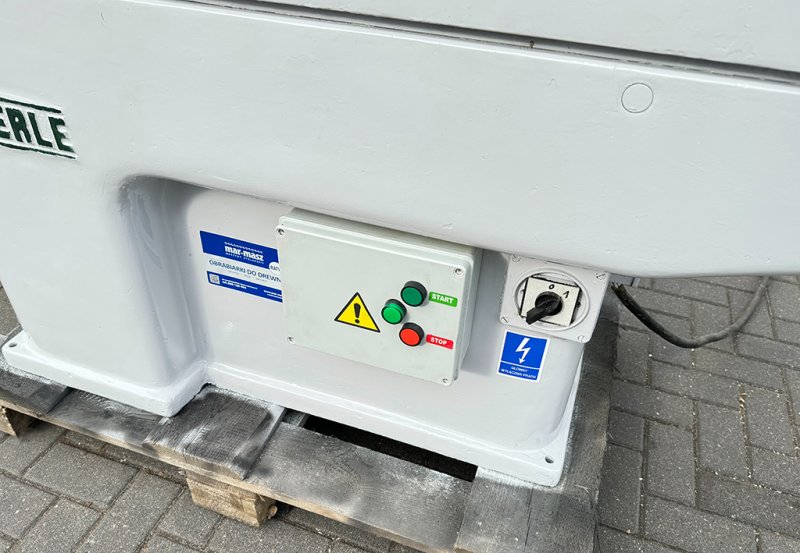 Wyrówniarka heblarka do drewna BAUERLE - 01