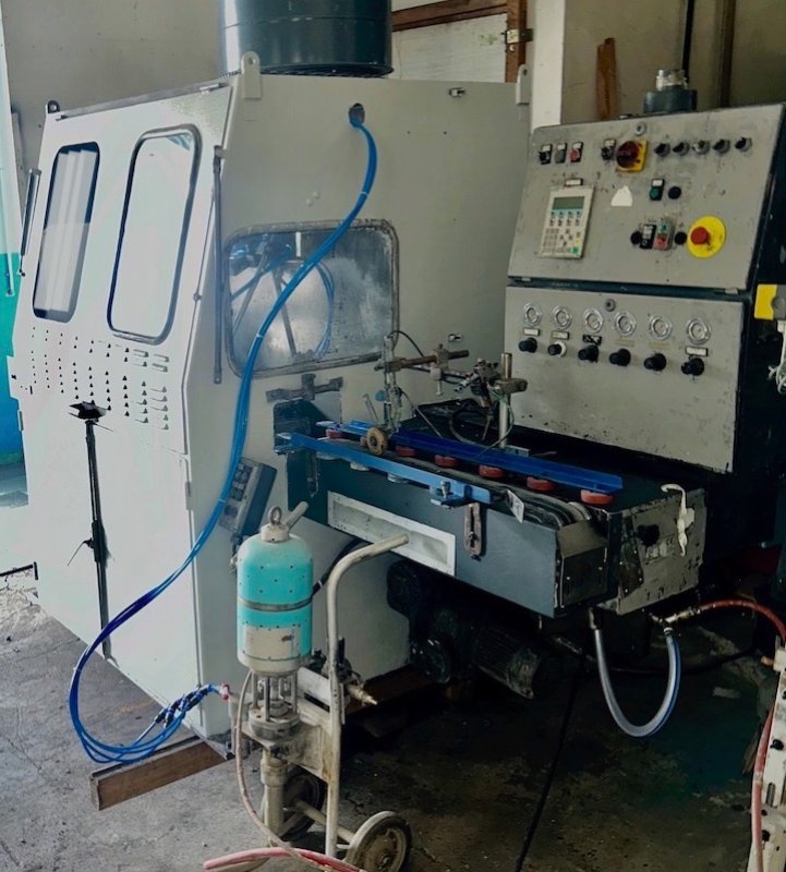 Automat do lakierowania CEFLA Group