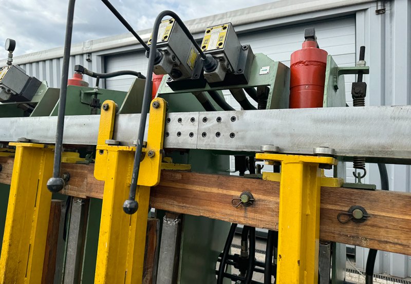 Prasa montażowa do klejenia drewna FAMAD - 05