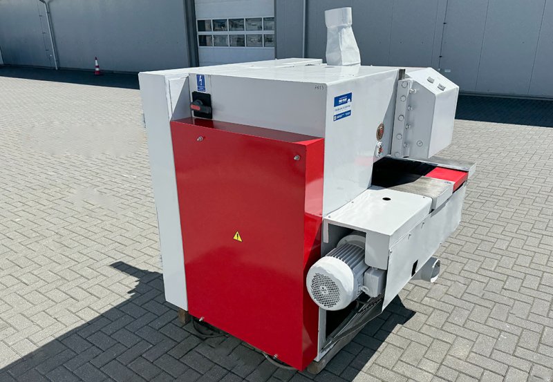 Wielopiła gąsienicowa Tos Svitavy - 05