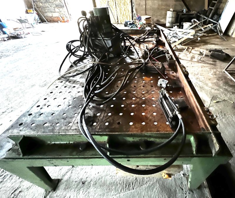 Prasa hydrauliczna SIEVERS do klejenia konstrukcji - 08