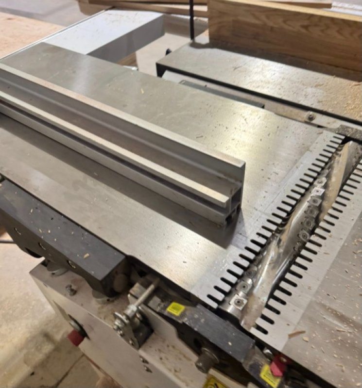 Maszyna wieloczynnościowa OPTIMAT Raptor C4 F5 - 08