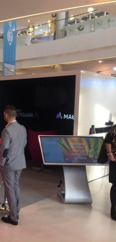 Wynajem stół interaktywny 55 cali - 01