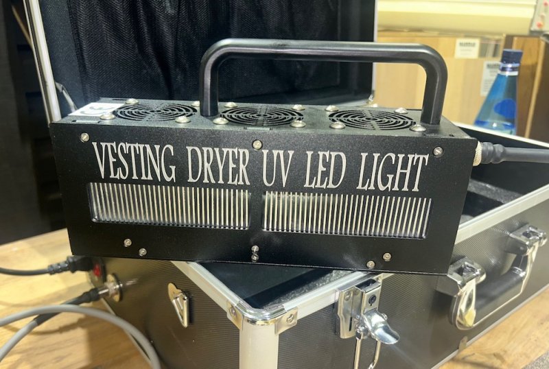 Lampy do suszenia UV Vesting - 01