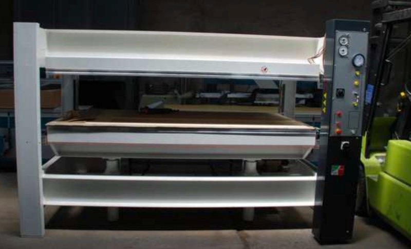 Półkowa prasa hydrauliczna ICOTET CON 2 - 04