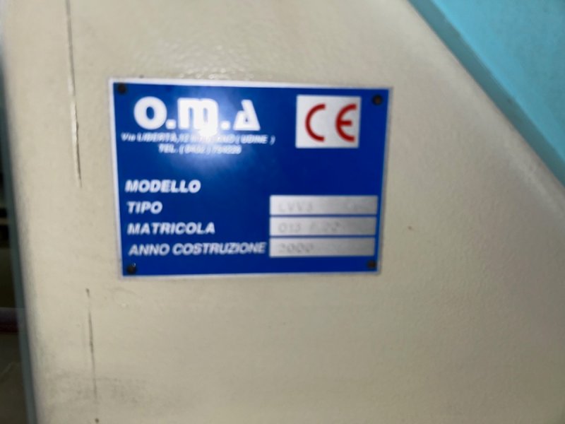 Szlifierka pionowa O.M.A do elementów krzywoliniow - 06