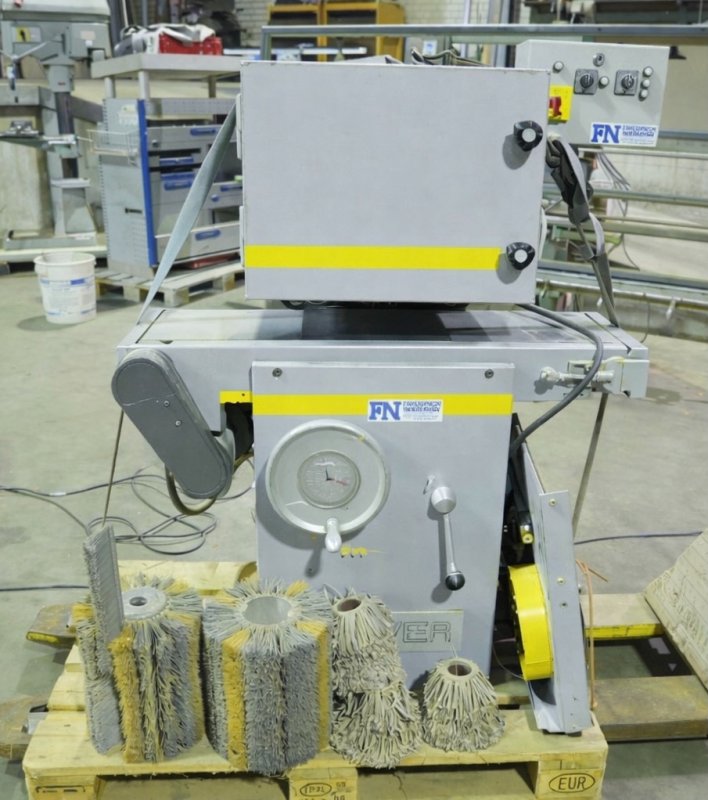 Postarzarko szczotkarka LOWER