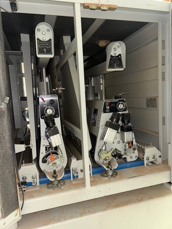 Szlifierka szerokotaśmowa BULDOG SPB 1100 - 02