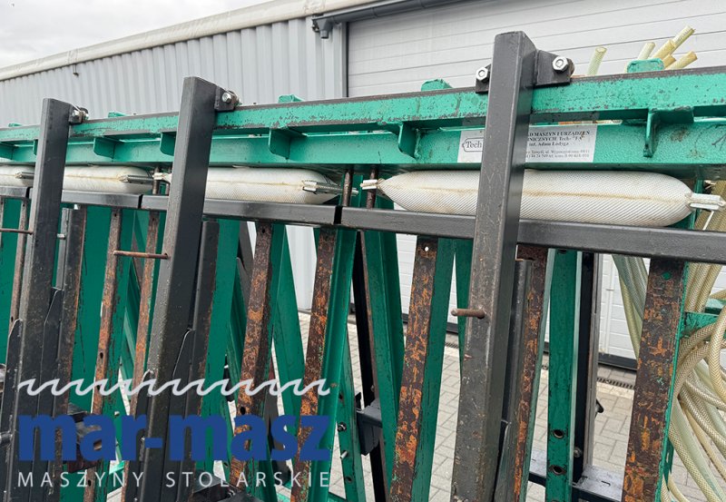 Prasa pneumatyczna trapezowa dwustronna Tech Fa - 04
