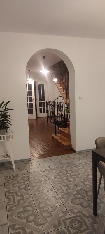 Oryginalny dom gotowy do zamieszkania 440m2 - 07