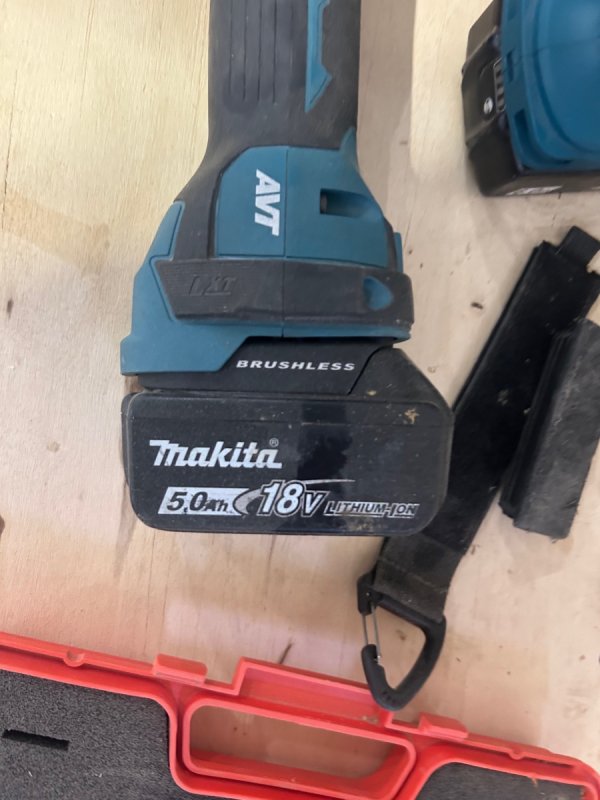Narzędzie wielofunkcyjne Makita DTM52 - 03