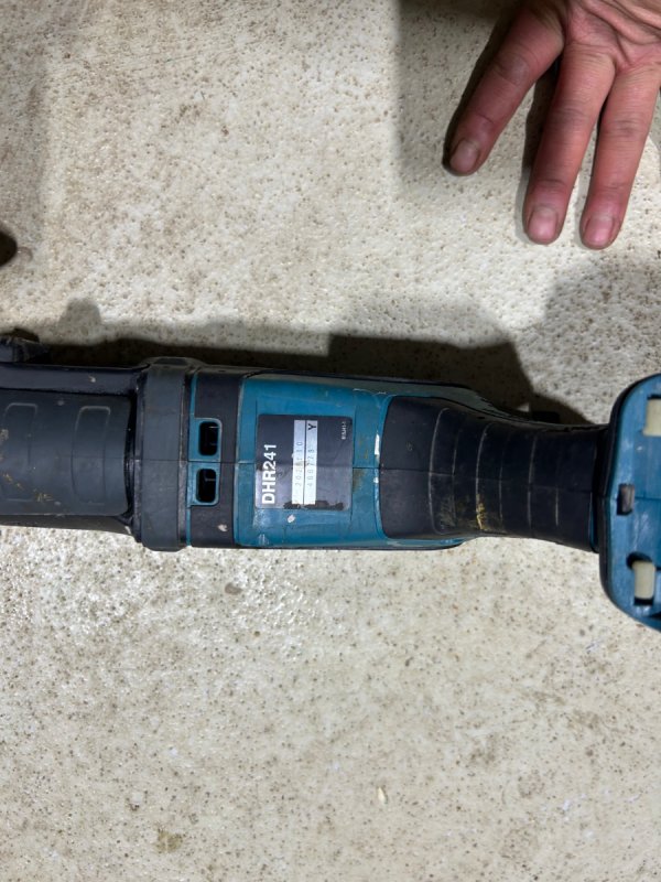 Młotowiertarka Makita DHR241