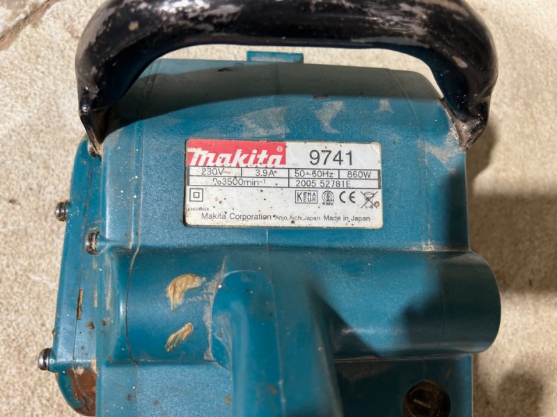 Szlifierka szczotkowa Makita 9741